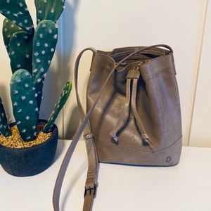 ABLE Tadesse leather bucket bag